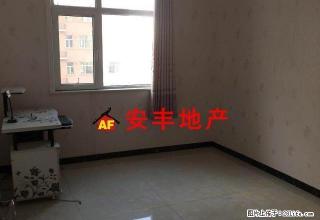 城南医院南宏程华庭小区 经典2居 简单家具家电 - 廊坊28生活网 lf.28life.net