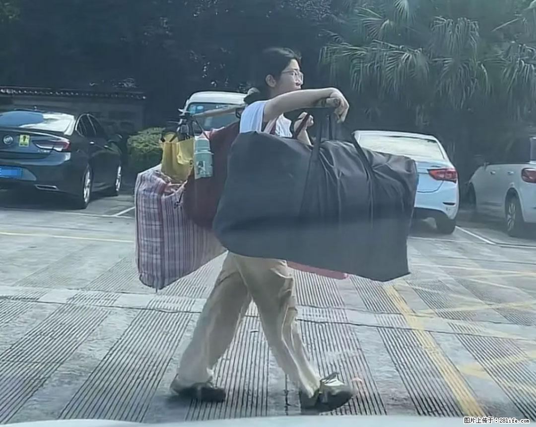 全网追的“扁担女孩”，找了一份暑假工，时薪12元 - 廊坊生活资讯 - 廊坊28生活网 lf.28life.net